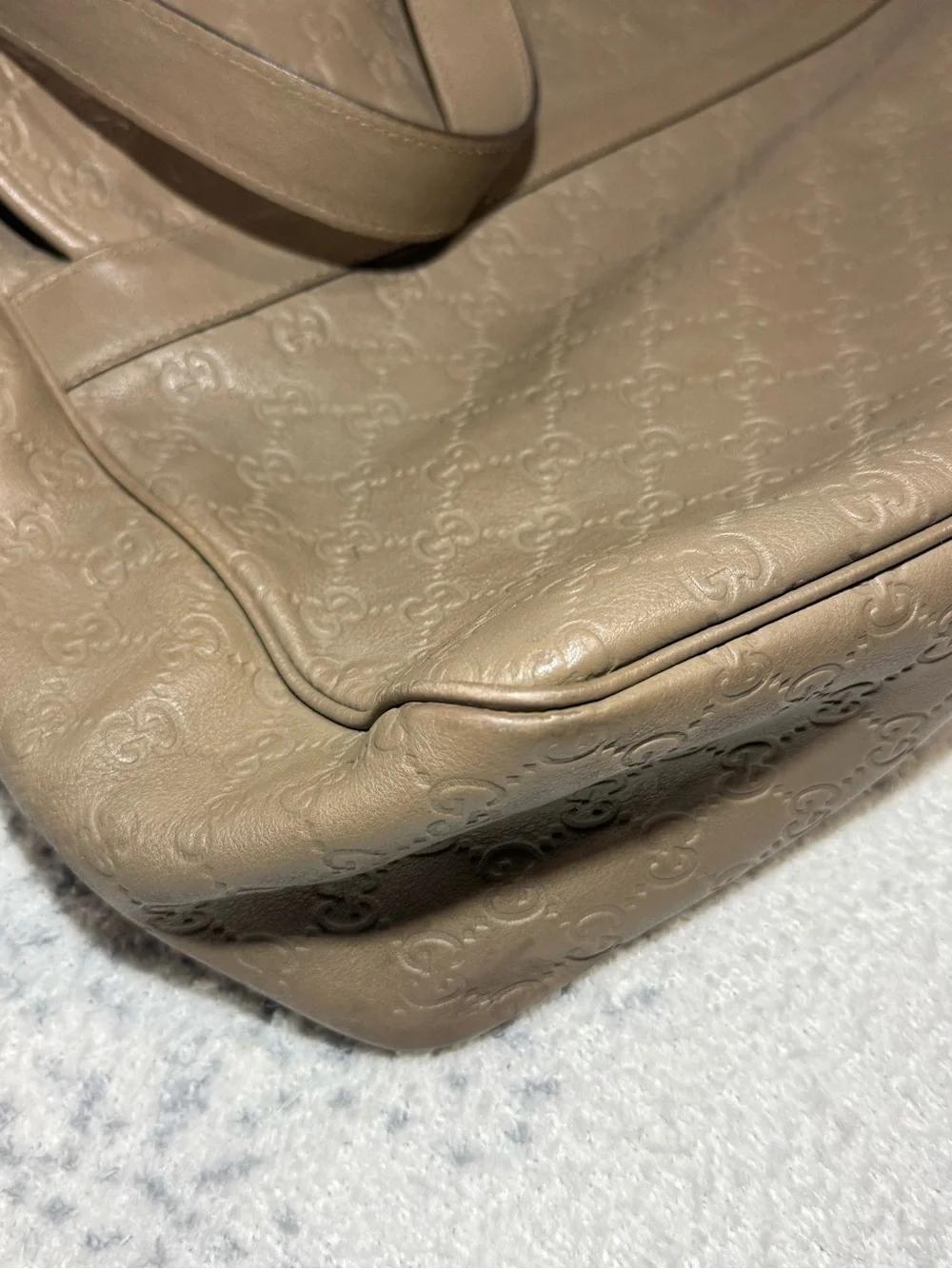 Gucci Taupe Brown Embossed Leather Messenger Bag